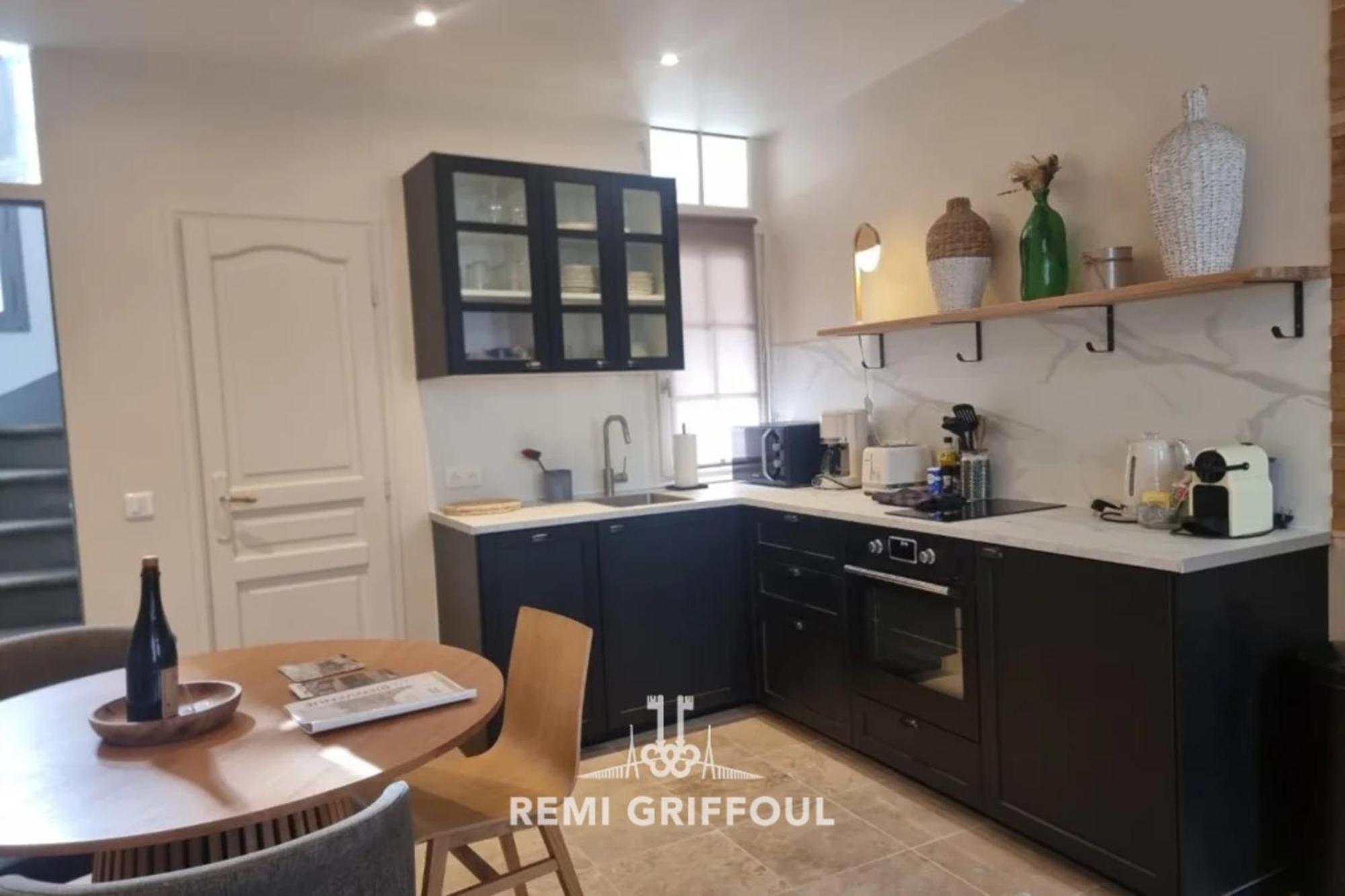הונפלר La Maison D'Etienne Renovated In 2025! City Center 4 Guests מראה חיצוני תמונה